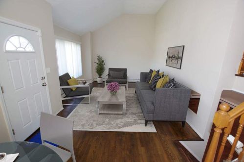 2968 Brentwood Ct, North Wantagh, NY 11793-4523