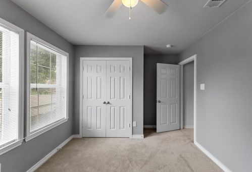 5801 Greenmeadow Dr, Argyle TX  76226-2266 exterior