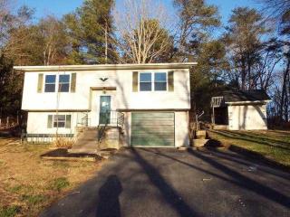 117 Boofer Ln, Evensville, TN 37332-3144