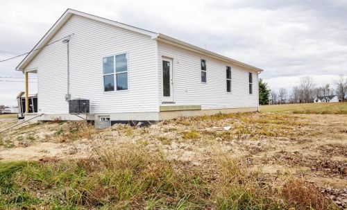 208 Sitting Bull Dr, Sardinia, OH 45171-9776