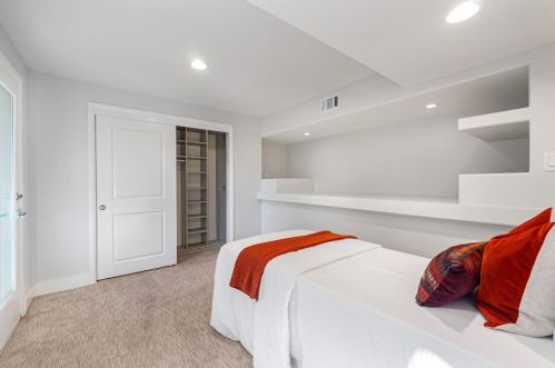 620 Handley Trl, Redwood City CA  94062-3944 exterior