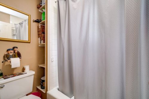 268 South St, Wilmington OH  45177-1696 exterior