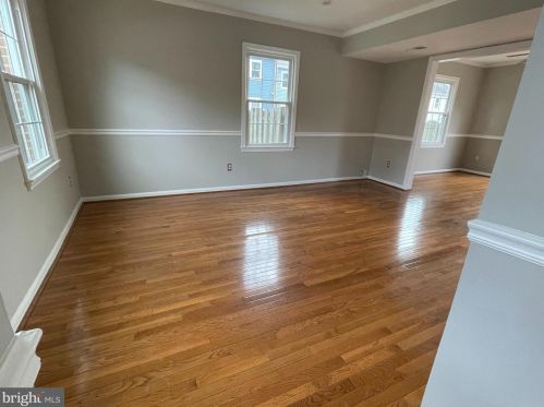 9615 Westport Ln, Springfield, VA 22015-1962