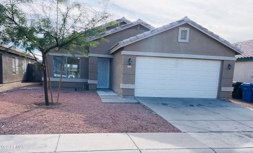 8325 Clear Stream Dr, Phoenix, AZ 85037-1554