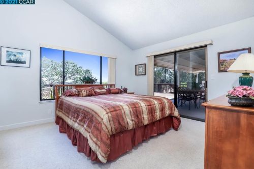 1030 Pine Meadow Ct, Pacheco CA  94553-4739 exterior