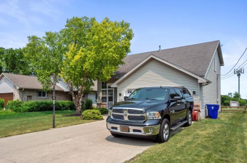 4331 45 Ave, Kenosha WI 53144-3433 exterior