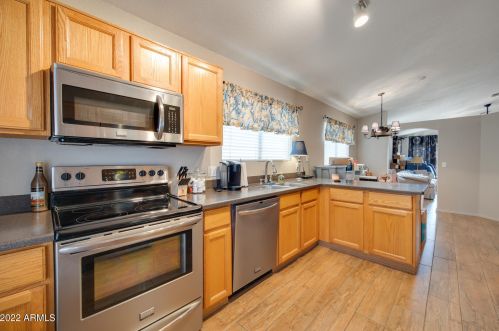 24614 37th Ln, Glendale AZ  85310-3368 exterior