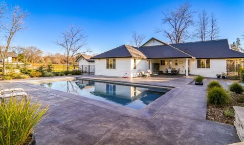 6331 Melody Ln, Newcastle CA  95658-9646 exterior