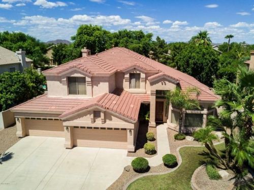 6996 Aurora Dr, Glendale, AZ 85308-9434