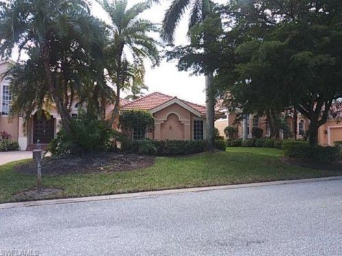 9421 Chartwell Breeze Dr, Bonita Springs, FL 34135-8193