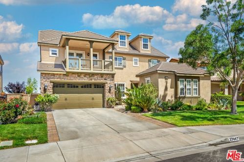 27447 English Ivy Ln, Santa Clarita, CA 91387-6948