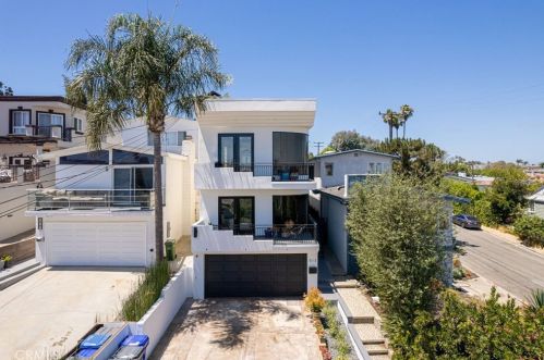 513 Dianthus St, Manhattan Beach CA  90266-6720 exterior