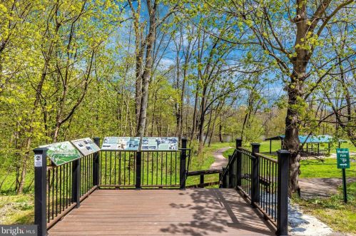 309 Williams Cir, Collegeville PA  19473-2344 exterior