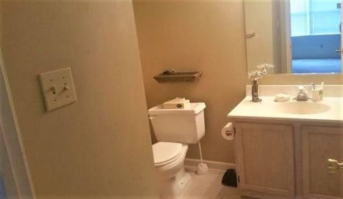 165 Lindfield Cir, Macungie PA  18062-1122 exterior