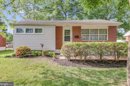 412 Roseanna Ave, Wilmington, DE 19803-1831