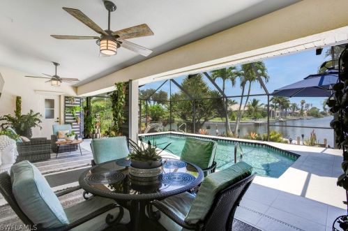 1511 4th Pl, Cape Coral, FL 33909-0012
