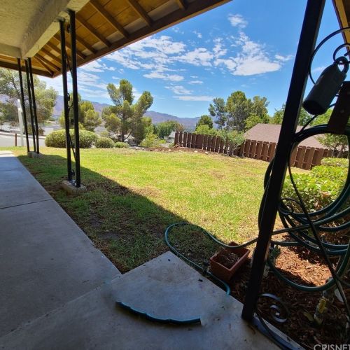 28535 Winterdale Dr, Santa Clarita CA  91387-3136 exterior