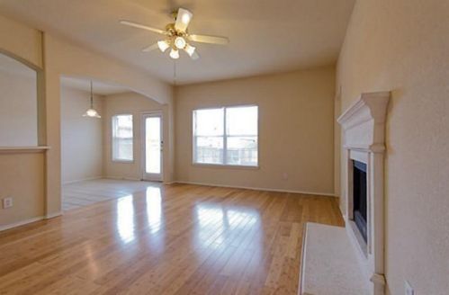 1315 Grapevine Dr, Allen TX  75002-0985 exterior