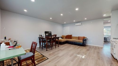 736 Montebello Blvd, Montebello CA 90640-2534 exterior