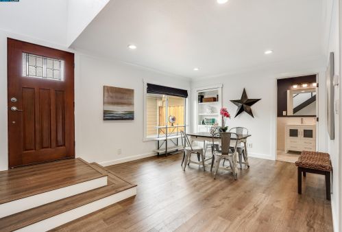 2442 Wright Ct, South San Francisco CA  94080-5257 exterior