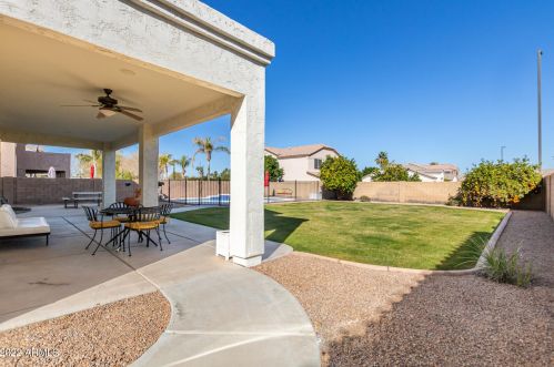 4066 Olive Ave, Gilbert AZ 85234-7904 exterior