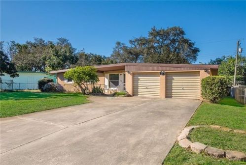 112 Bunker Ln, Sanford, FL 32771-3616