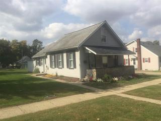 315 Marshall St, Bremen, IN 46506-1131