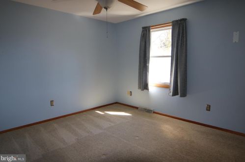 916 Susan Cir, West Enola PA  17025-1830 exterior