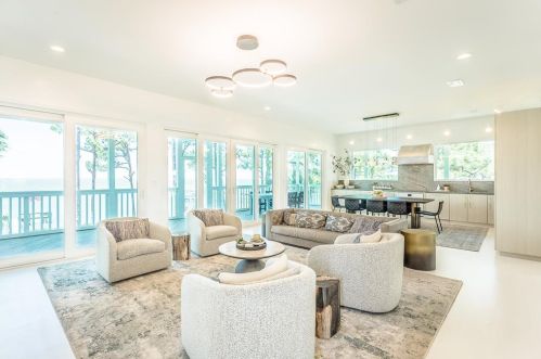 1673 Gulf Beach Dr, Saint George Island FL  32328-3107 exterior