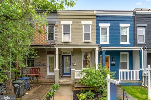 758 Irving St, Washington, DC 20010-1520