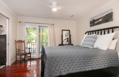 334 Sandpiper Dr, Mount Pleasant SC  29464-2834 exterior