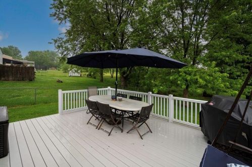 110 Partridge Run Rd, Gibsonia PA  15044-7922 exterior