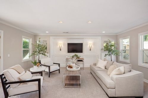2670 Pampas St, Orange CA  92865-2118 exterior