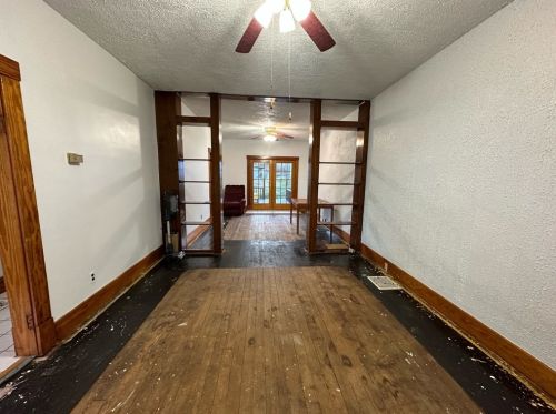 1242 Taylor Ave, New Kensington PA  15068-5531 exterior