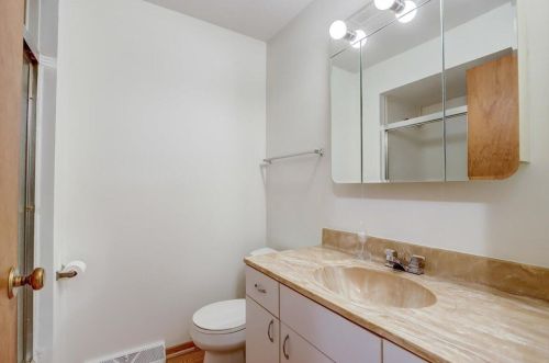 3854 94, Milwaukee WI 53222-2512 exterior