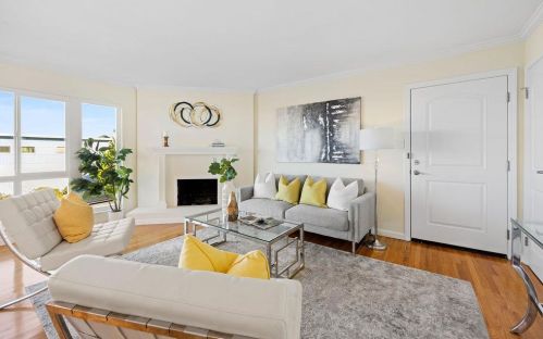 684 Higate Dr, Daly City, CA 94015-3909