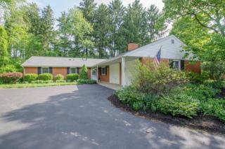 290 Pinetree Dr, Granville, OH 43023-9318