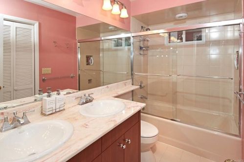 26 Bonwit Rd, Rye Brook NY  10573-1437 exterior