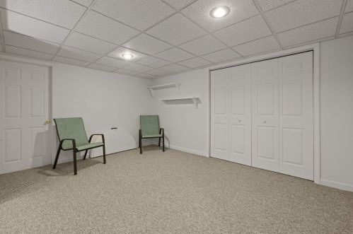 78 Marshview Cir, Seabrook NH 03874-4686 exterior