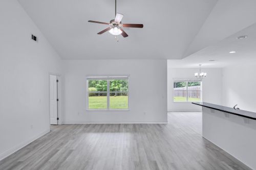 10 Sonata St, Freeport FL  32439-6573 exterior