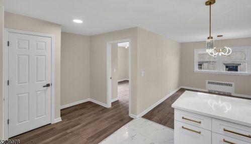 87 Melville Pl, Irvington NJ  07111-3048 exterior