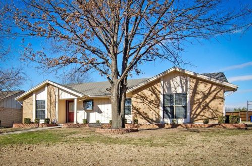 8190 Whitewing Dr, Frisco, TX 75034-4522