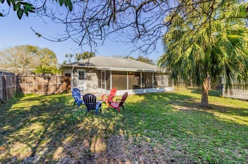 19 Cedar Dr, Davenport FL 33837-9784 exterior