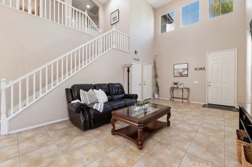 27560 Nellie Ct, Temecula CA  92591-2846 exterior