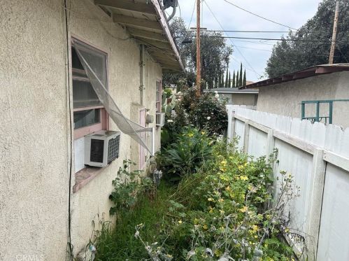 5522 Western Ave, Buena Park CA  90621-1929 exterior