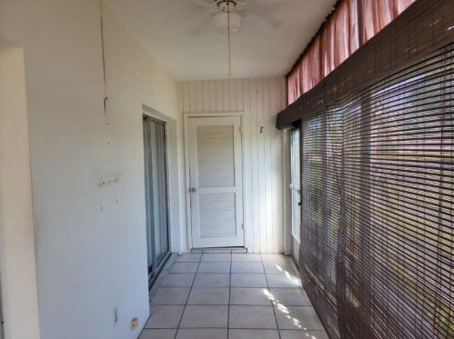 101 Spring Lake Dr, Vero Beach FL  32962-3004 exterior