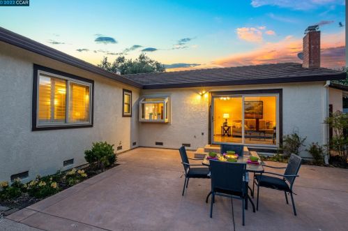 1 Carousel Ct, San Ramon CA  94583-1707 exterior