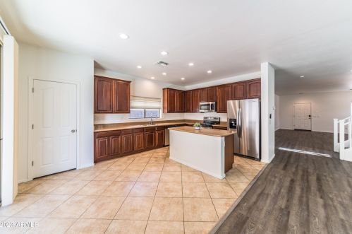 18548 Sunbelt Dr, Sun City, AZ 85374-3904