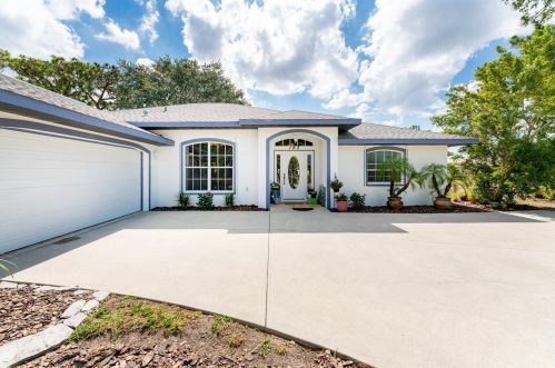 193 Mariner Ln, Placida, FL 33947-2040