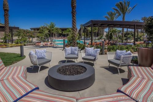 7870 Civita Blvd, San Diego CA 92108-5123 exterior